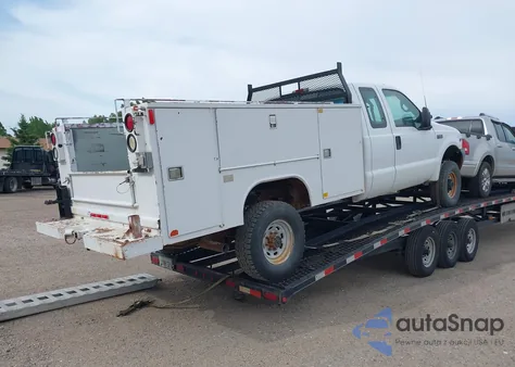 2002 Ford Super Duty F-350 Srw Lariat/Xl/Xlt из США, поврежденный, VIN 1FDSX35L12EA30229